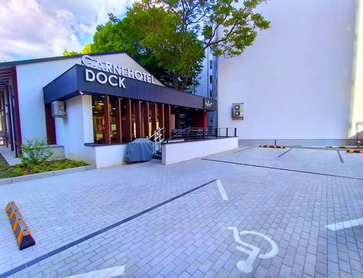Garni Hotel Dock Bratislava Buitenkant foto